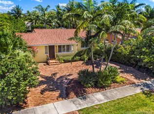 1441 Plunkett St, Hollywood, FL 33020