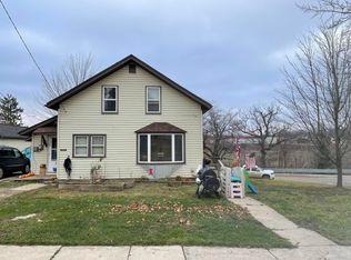 340 E Congress St, Belding, MI 48809