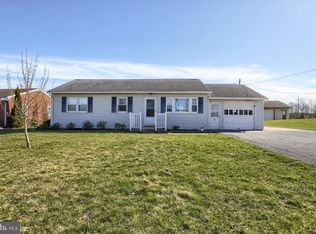 1570 Newville Rd, Newville, PA 17015