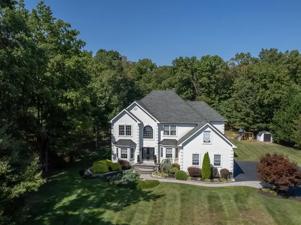 112 Saint Anthony Ln, Franklinville, NJ 08322