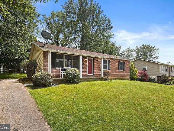 2nd image of 7249 Pommel Dr