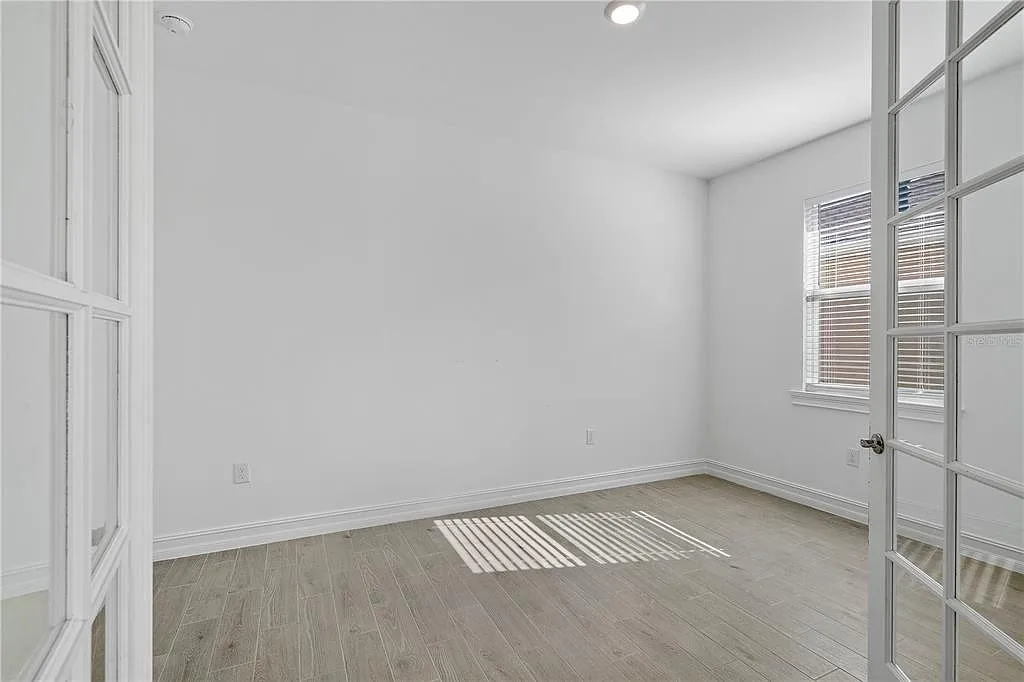 2 bed, 2.0 bath, 1516 sqft, $2,200 — Photo 4