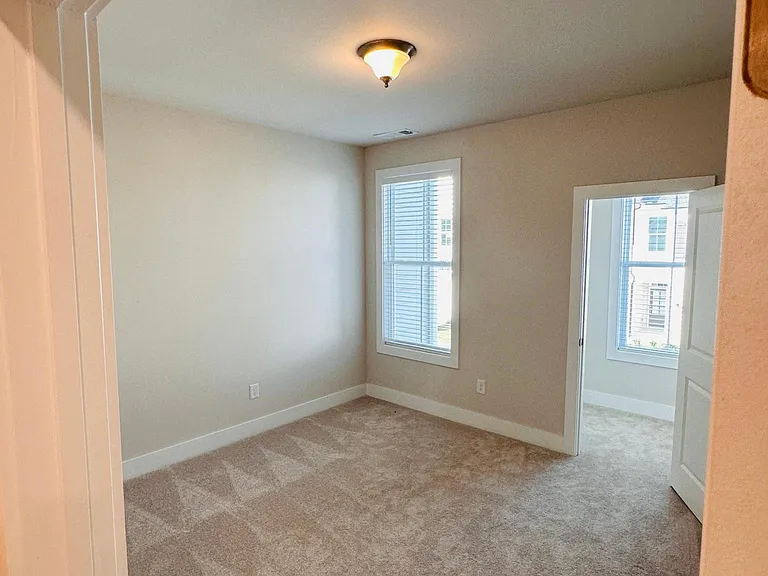 1247 Winterhaven Dr #1247 — Photo 56