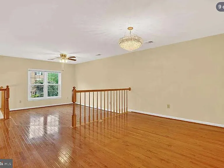 7427 Salford Ct — Photo 9
