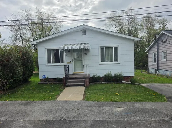 114 Deegans St, Beckley, WV 25801