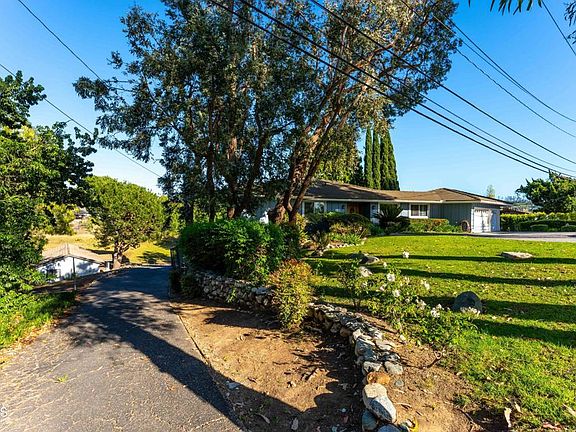 2nd image of 5856 La Cumbre Rd