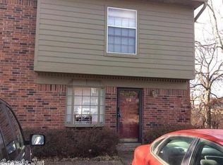 504 Green Mountain Dr, Little Rock, AR 72211