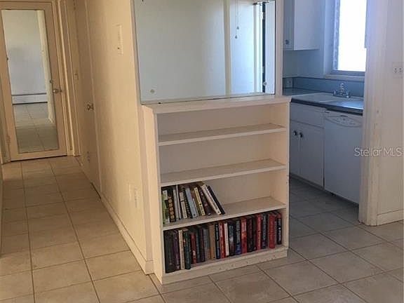 5th image of 200 N Betty Ln APT 4E