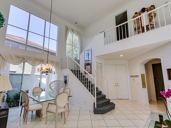 4th image of 10800 Fairmont Village Dr