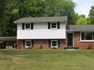 103 Ambrose Dr, Clarksville, TN 37042