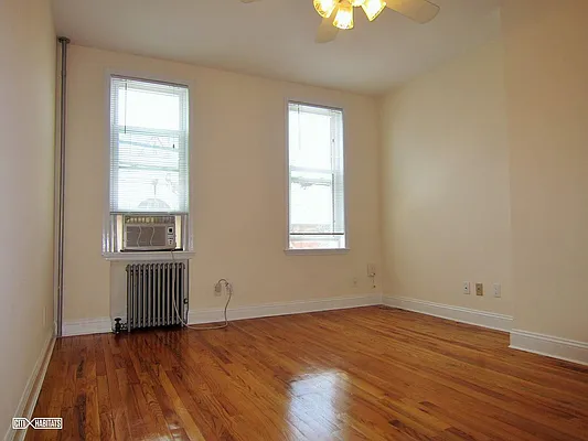 Rented by Citi Habitats | media 12