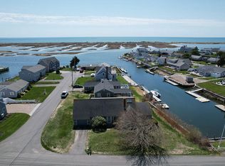 74 Merchant Ave, West Dennis, MA 02670