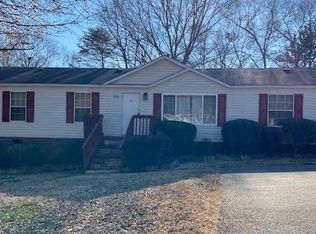 212 Creektop Ct, Greenville, SC 29605