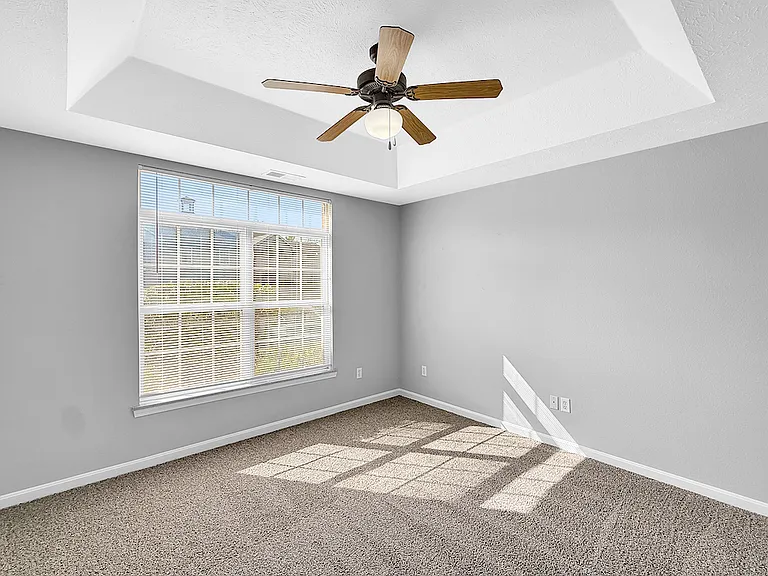 Beaver Creek Apartments — Photo 29