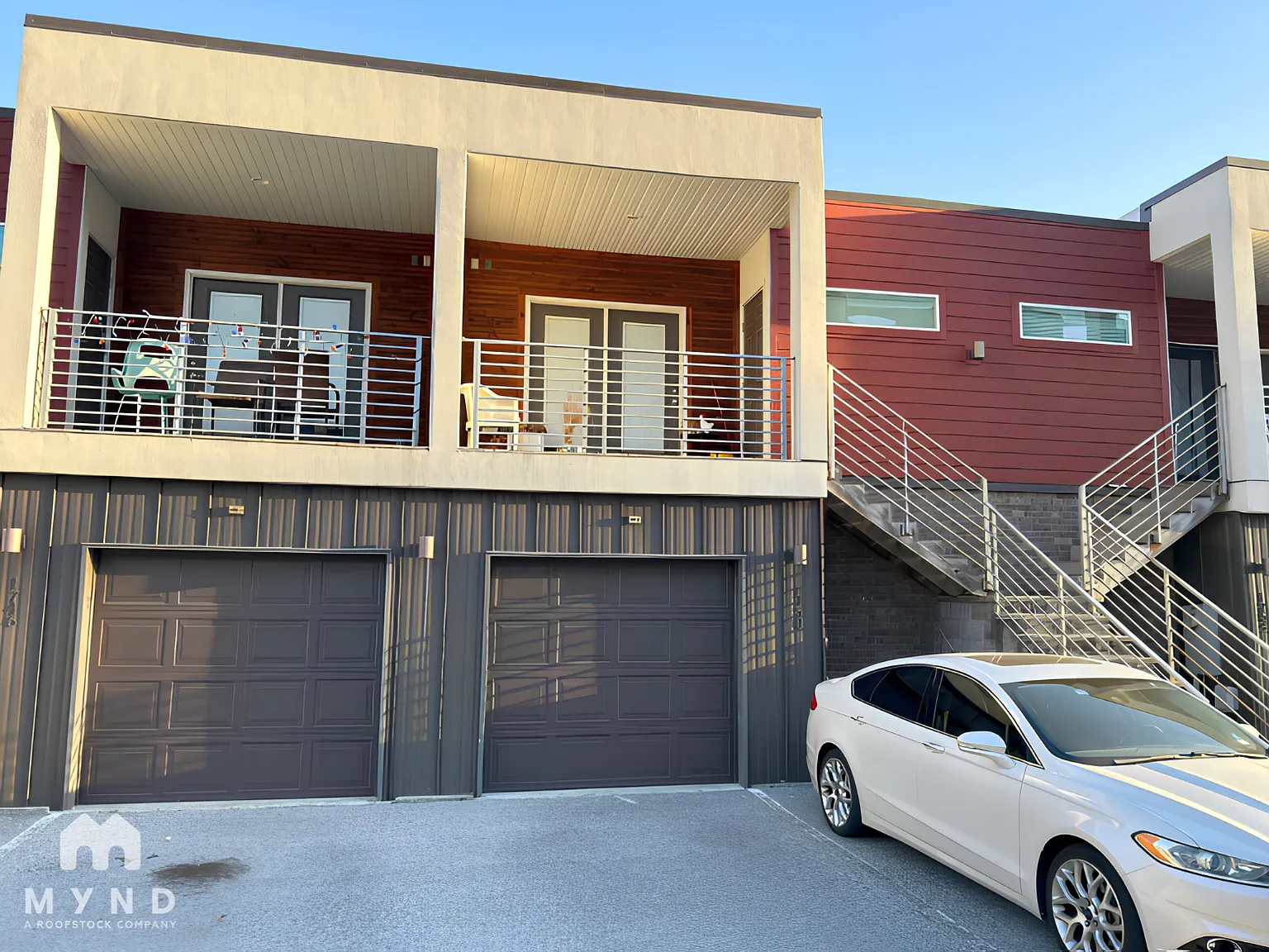 2 bed, 3.0 bath, 1471 sqft, $1,495 — Photo 1