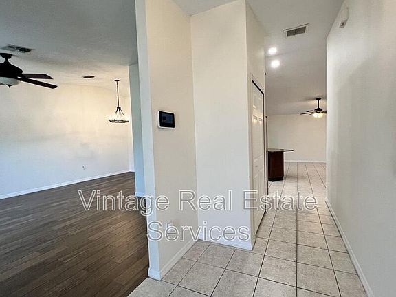 2nd image of 1520 Coastal Pl