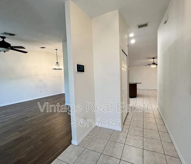 Building Photo - 1520 Coastal Pl