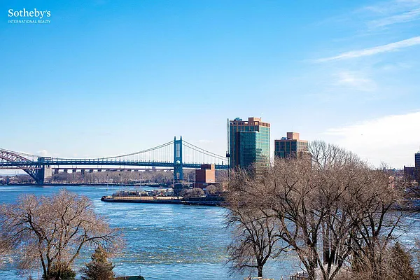 Sold by Sotheby's International Realty | media 27