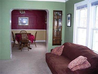 3rd image of 19485 Shoreland Ave