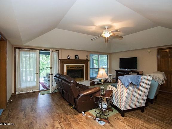 4th image of 2866 Oakland Dr
