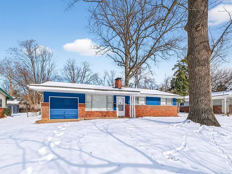 2321 Noll Dr — Photo 4