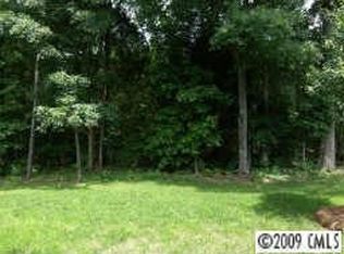 17407 Harbor Walk Dr, Cornelius, NC 28031