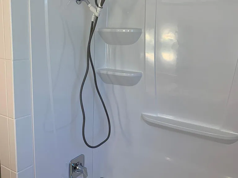 Tub/shower