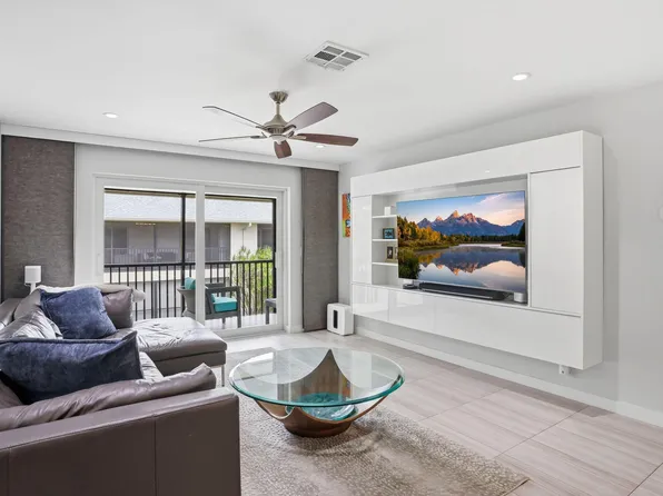 807 NE 1st Street #6w, Delray Beach, FL 33483