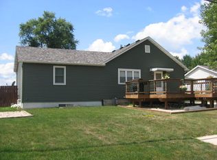 916 Columbus Rd, Streator, IL 61364