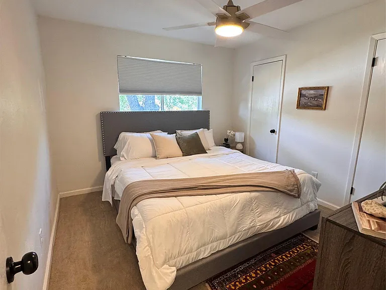 6908 Pondsdale Ln — Photo 17
