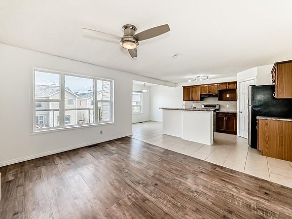 2nd image of 54 Royal Elm Rd NW