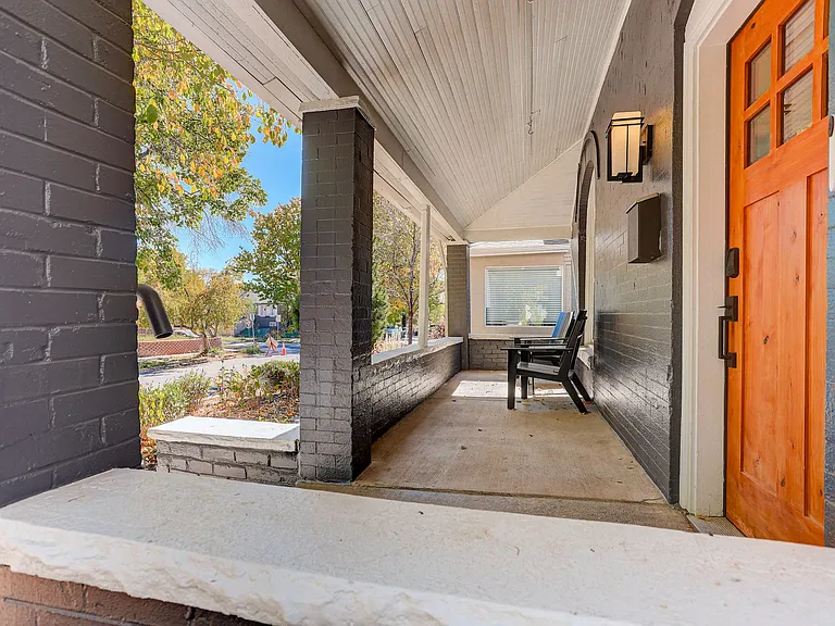 2215 Meade St — Photo 25