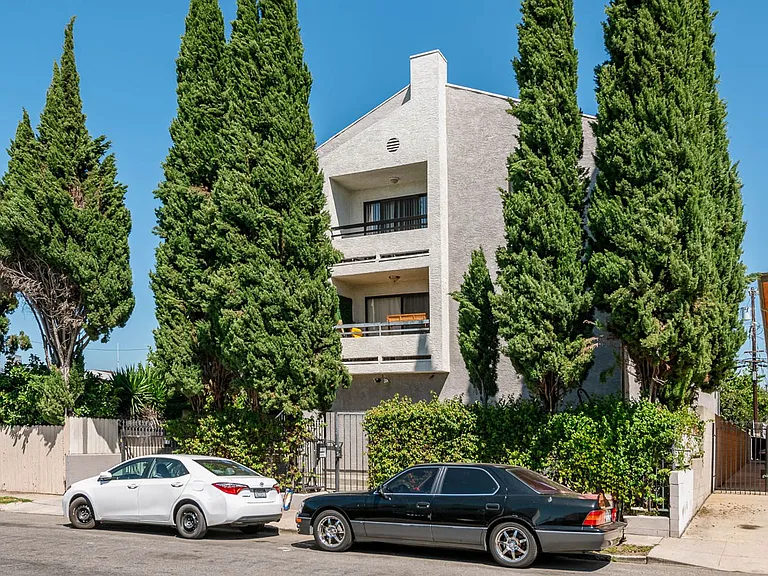 5533 Barton Ave — Photo 22