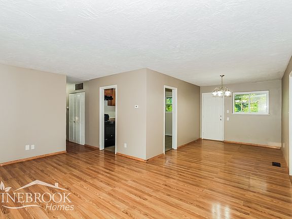 4th image of 8738 Neptune Dr