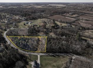 100 Pleasant Dr, Tecumseh, MI 49286