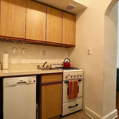 Rented by Building Equity Real Estate LLC | media 22