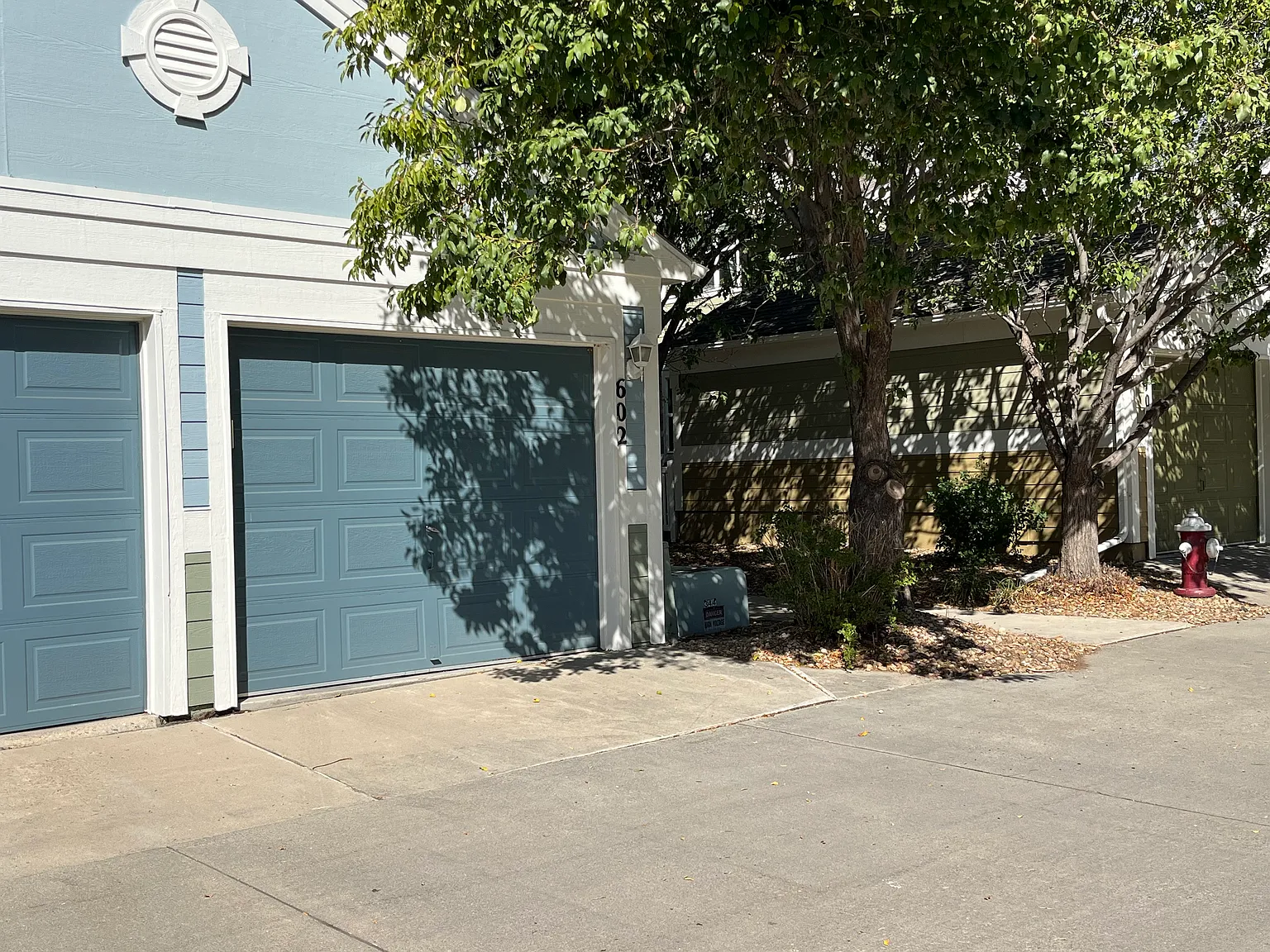 2 bed, 1069 sqft, $1,995 — Photo 4