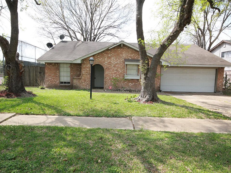 1st image of 7623 Alperton Dr