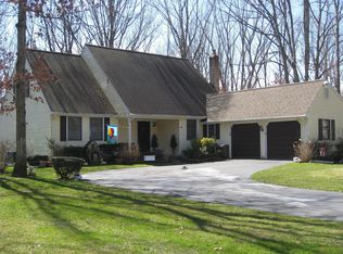 16 Rawlins St, Berlin, NJ 08009