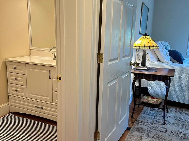 34 Mount Vernon St #5 — Photo 28