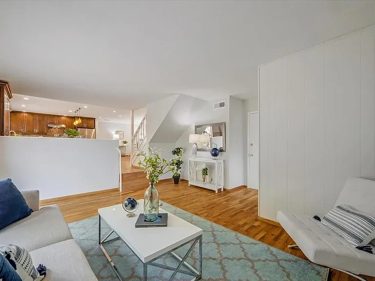 1673 Grizilo Dr — Photo 6