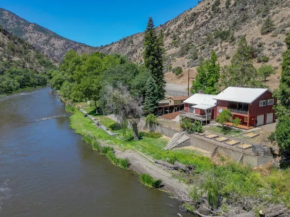 1936 Highway 96, Yreka, CA 96097