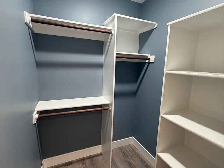 1003 Riley Ave — Photo 14