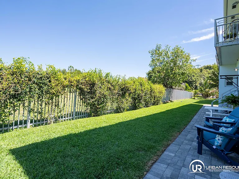 117 S Shore Dr #8 — Photo 8