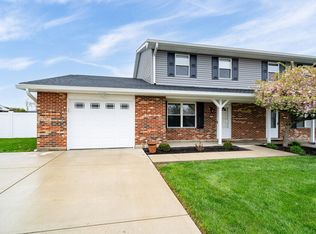 2392 Grange Hall Rd, Dayton, OH 45431