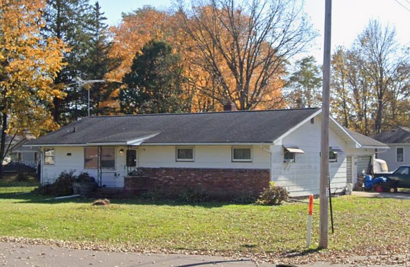 1st image of N564 2nd Ave