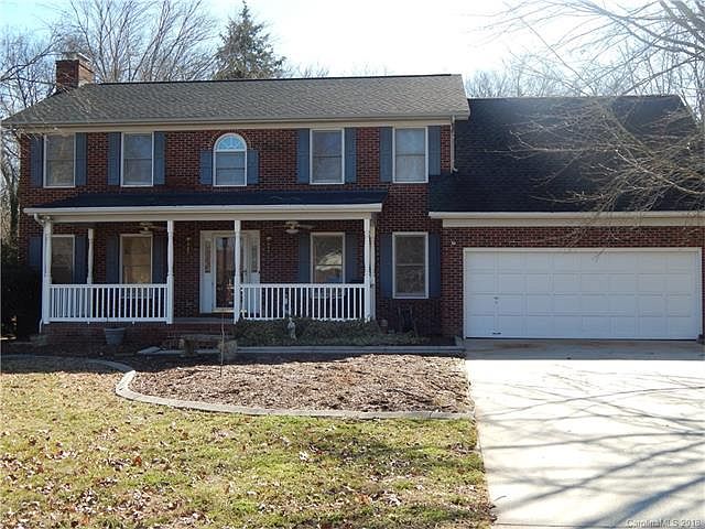 2nd image of 8525 Middleton Cir