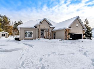 127 Goldfinch Cres, Tiny, ON L0L2J0