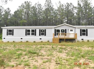 818 White Pond Rd, Williston, SC 29853