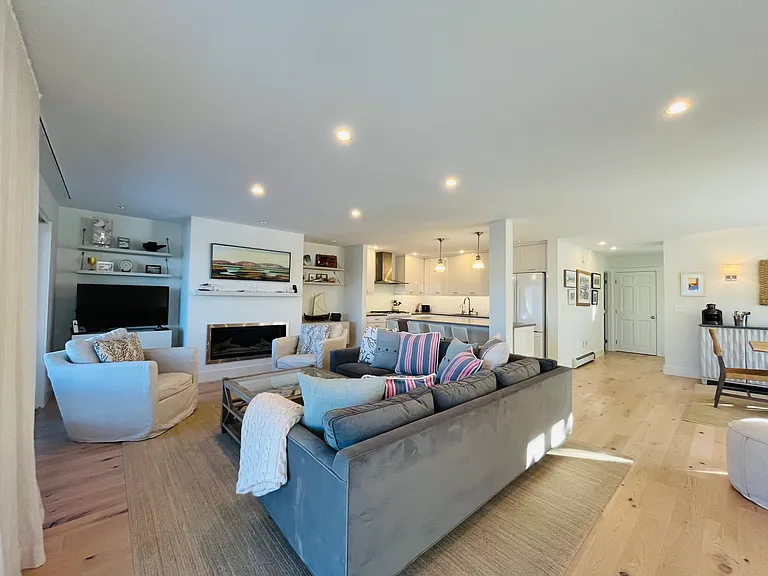 Large living room with gas fireplace